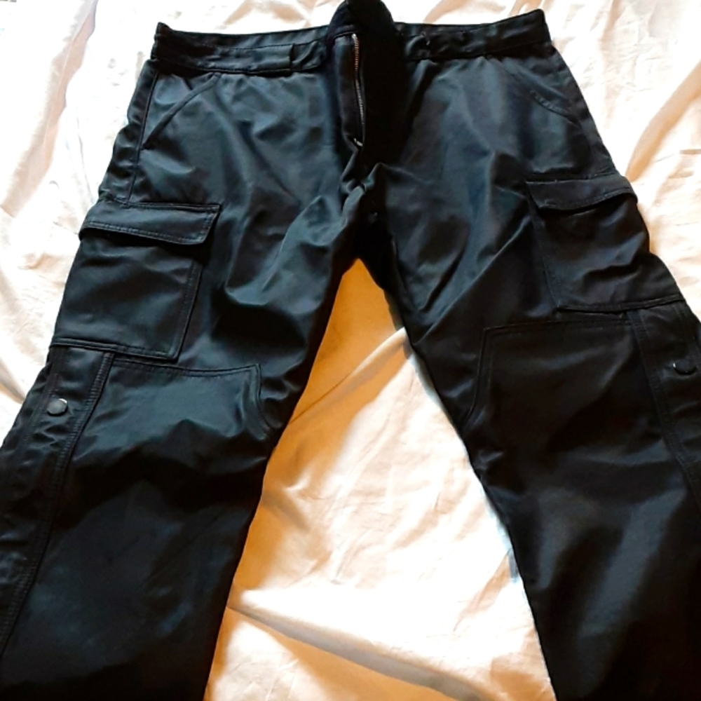 Mens pants size 32W